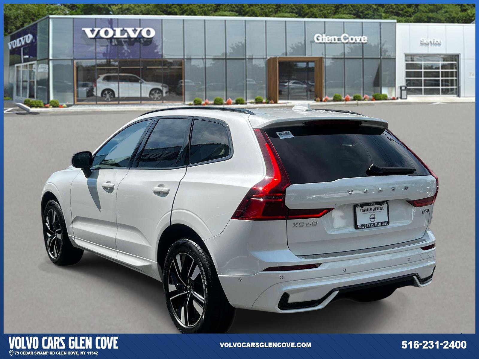 Used 2026 Volvo XC60 B5 Plus w/ Protection Package Premier AWD/4WD image 4
