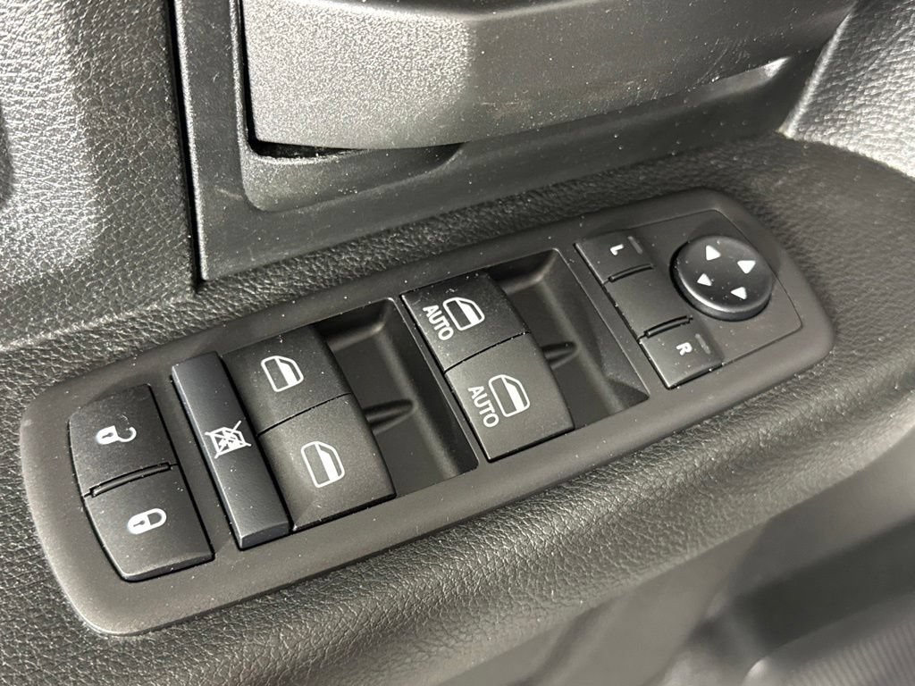 Used 2022 RAM 5500 Tradesman w/ Chrome Appearance Group AWD/4WD image 25