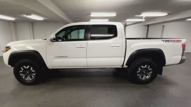 Used 2023 Toyota Tacoma TRD Off-Road AWD/4WD image 5