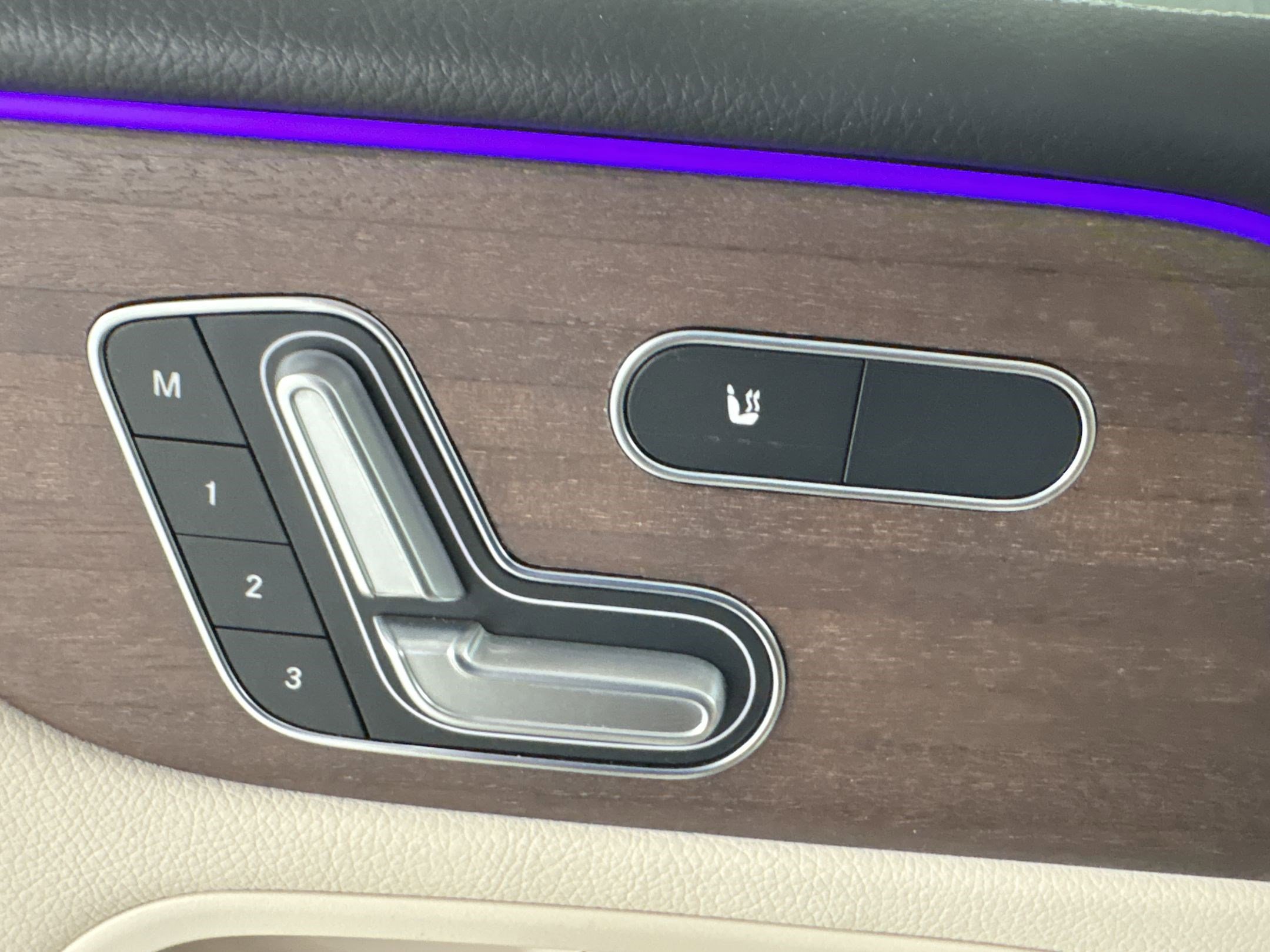 Certified 2023 Mercedes-Benz GLB 250 image 23
