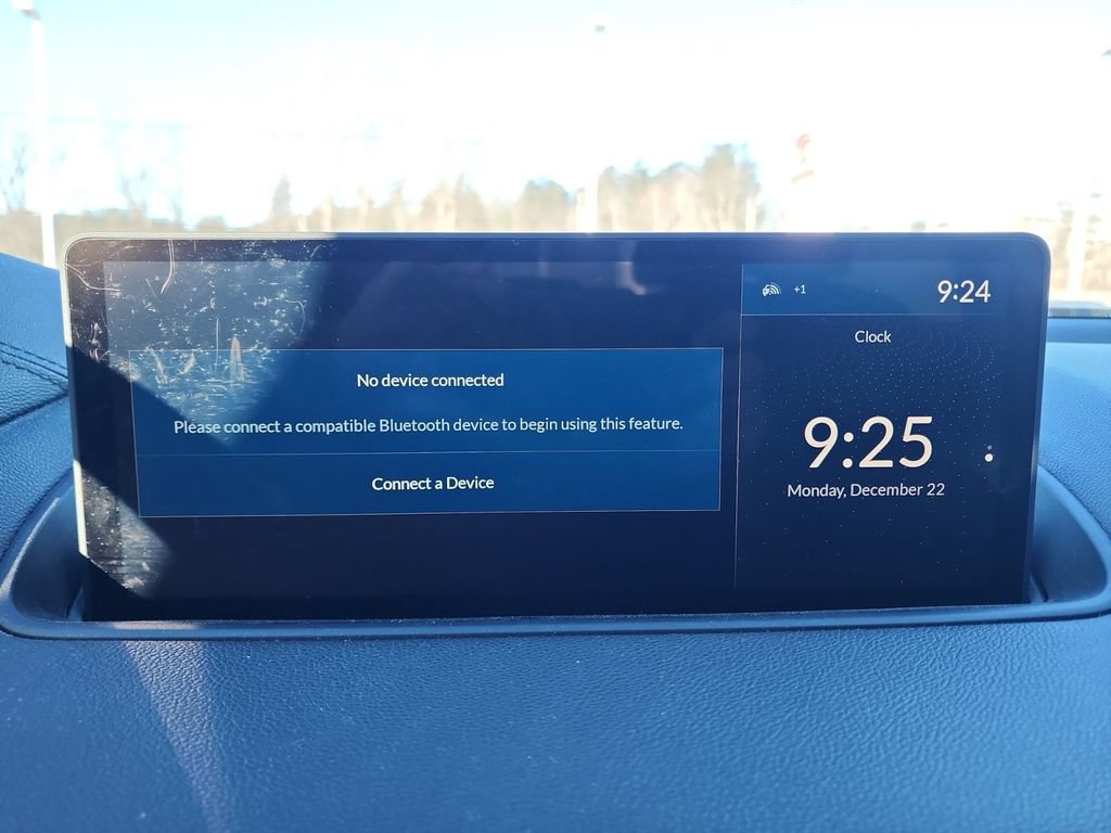 Used 2023 Acura MDX SH-AWD image 16