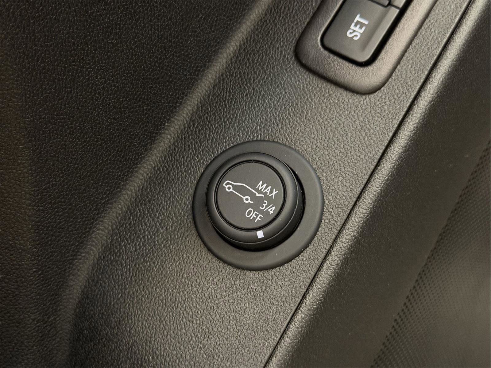 Certified 2021 Chevrolet Equinox Premier image 43