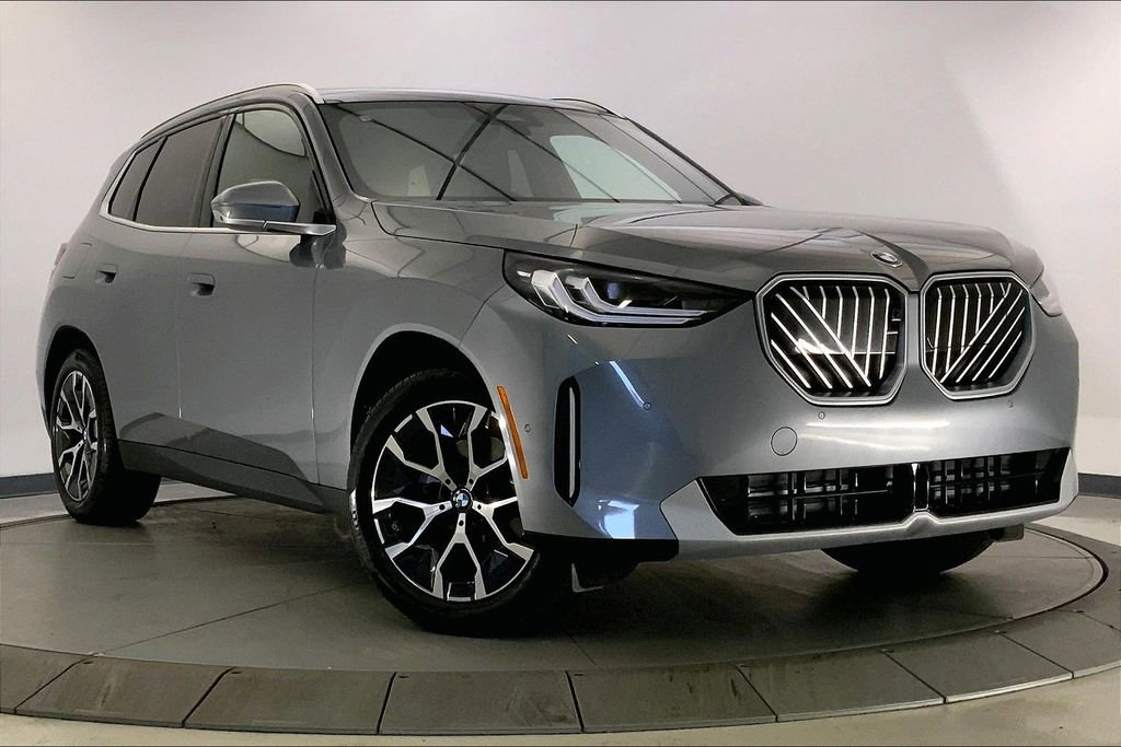 Used 2025 BMW X3 xDrive30i w/ Premium Package image 32