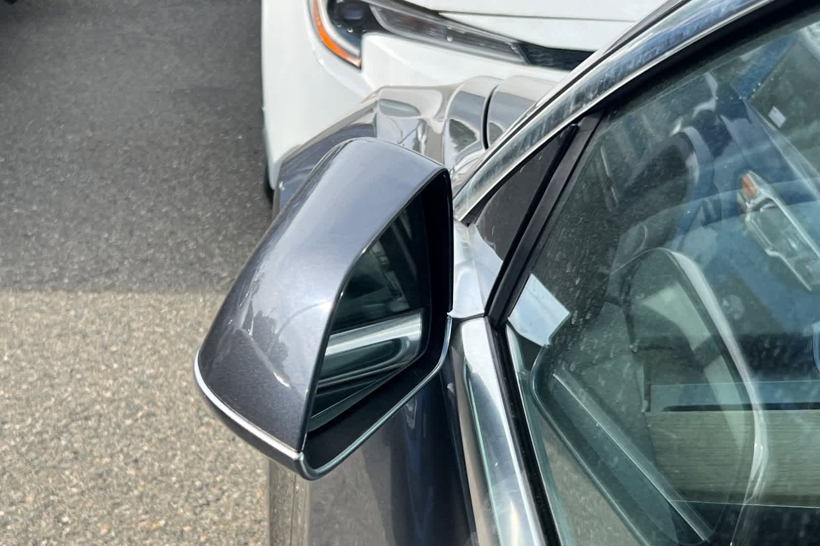 Used 2019 Tesla Model 3 Standard Range image 8