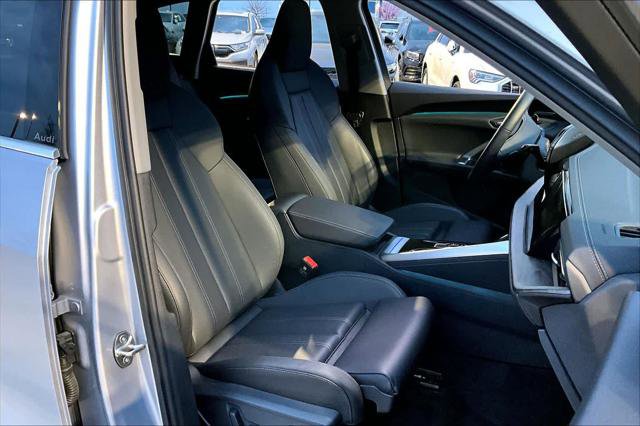 Used 2025 Audi Q5 Premium w/ Premium Plus AWD/4WD image 9