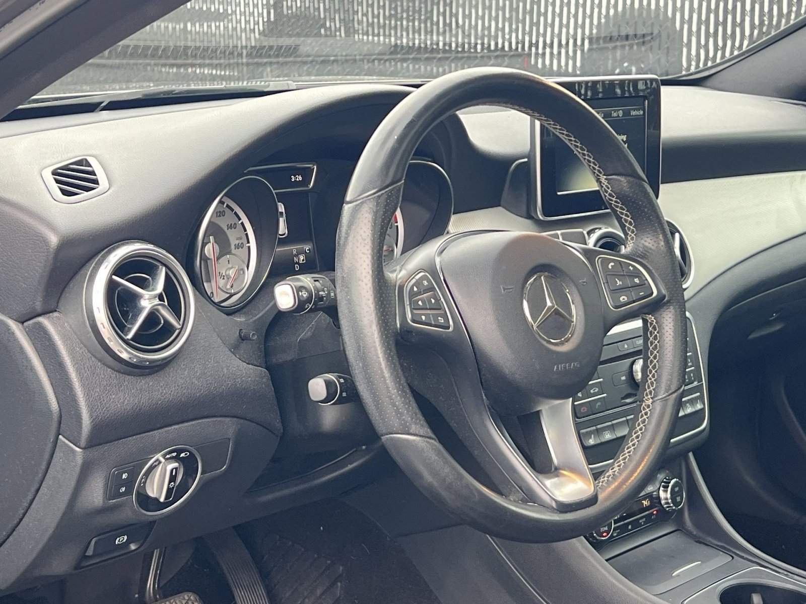 Used 2017 Mercedes-Benz GLA 250 4MATIC image 20