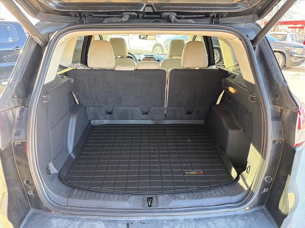 Used 2015 Ford Escape Titanium image 28