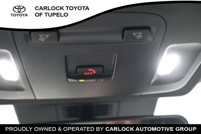 New 2026 Toyota Camry Hybrid FWD image 34