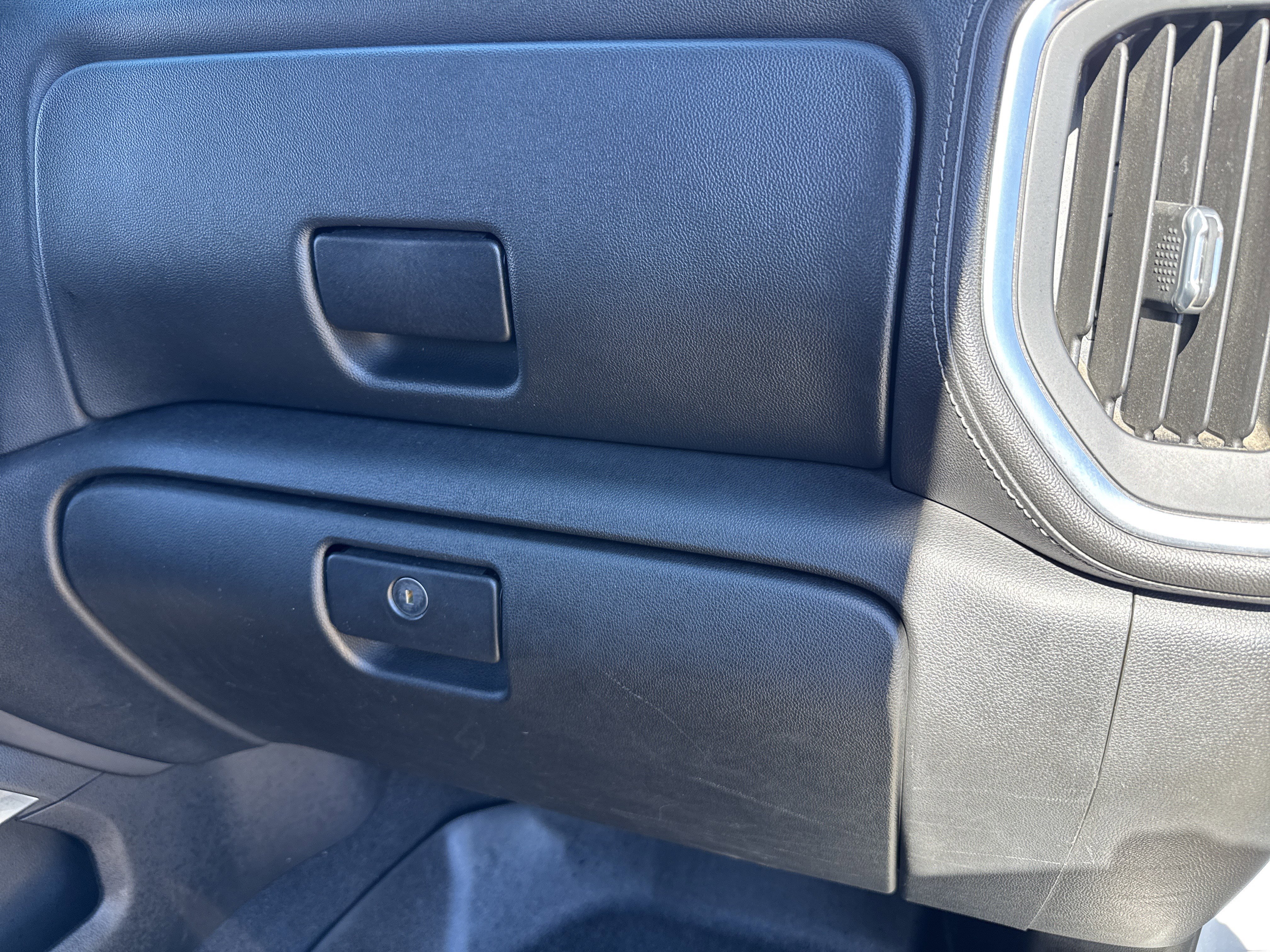 Used 2020 Chevrolet Silverado 3500 High Country w/ Z71 Off-Road Package image 21