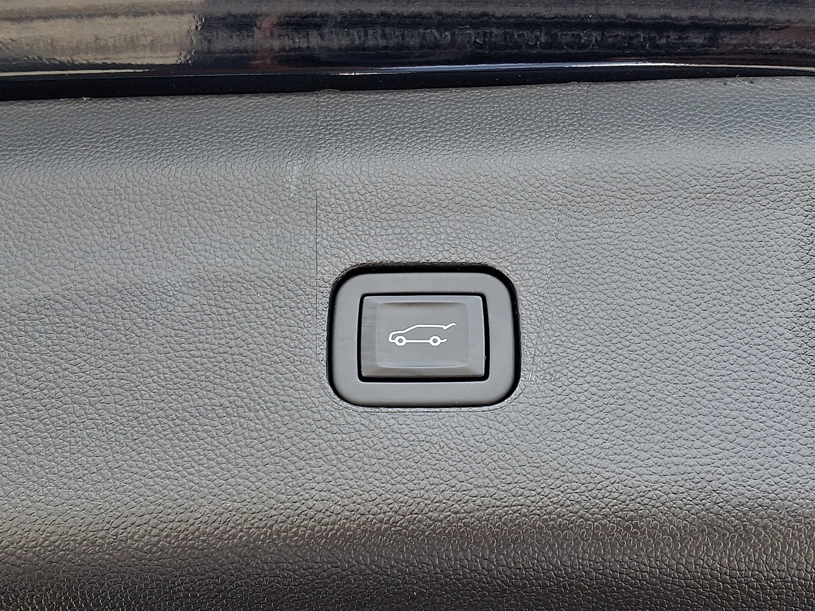 Used 2023 Buick Enclave Essence w/ Experience Buick Package AWD/4WD image 34