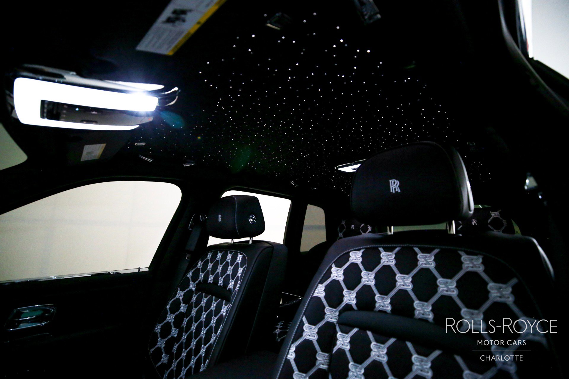 New 2026 Rolls-Royce Cullinan image 12