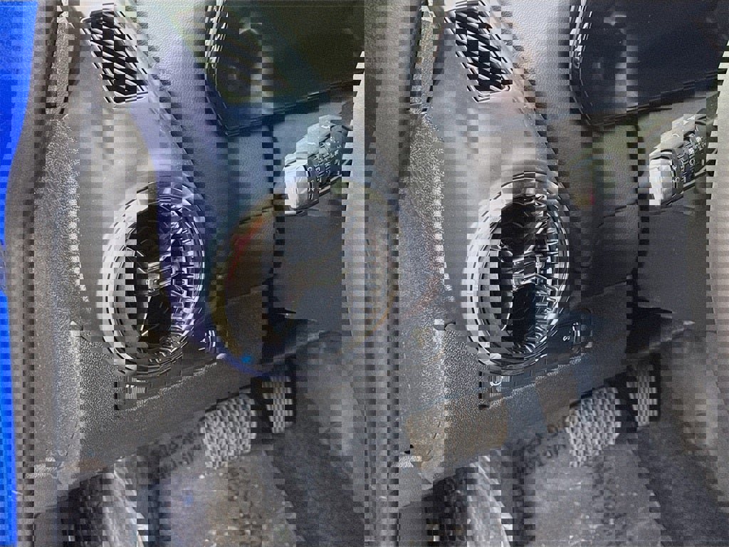 New 2026 Chevrolet Equinox EV LT image 5