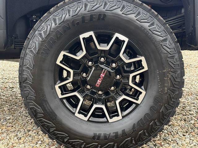 New 2026 GMC Sierra 2500 AT4X w/ LPO, Black Badging Package AWD/4WD image 8