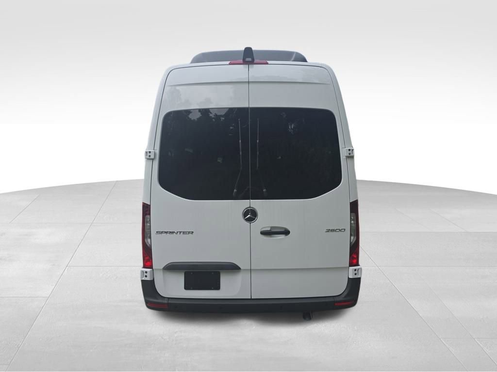 New 2025 Mercedes-Benz Sprinter 2500 image 4