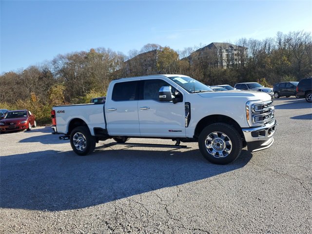 Used 2023 Ford F350 Lariat w/ Lariat Ultimate Package image 3
