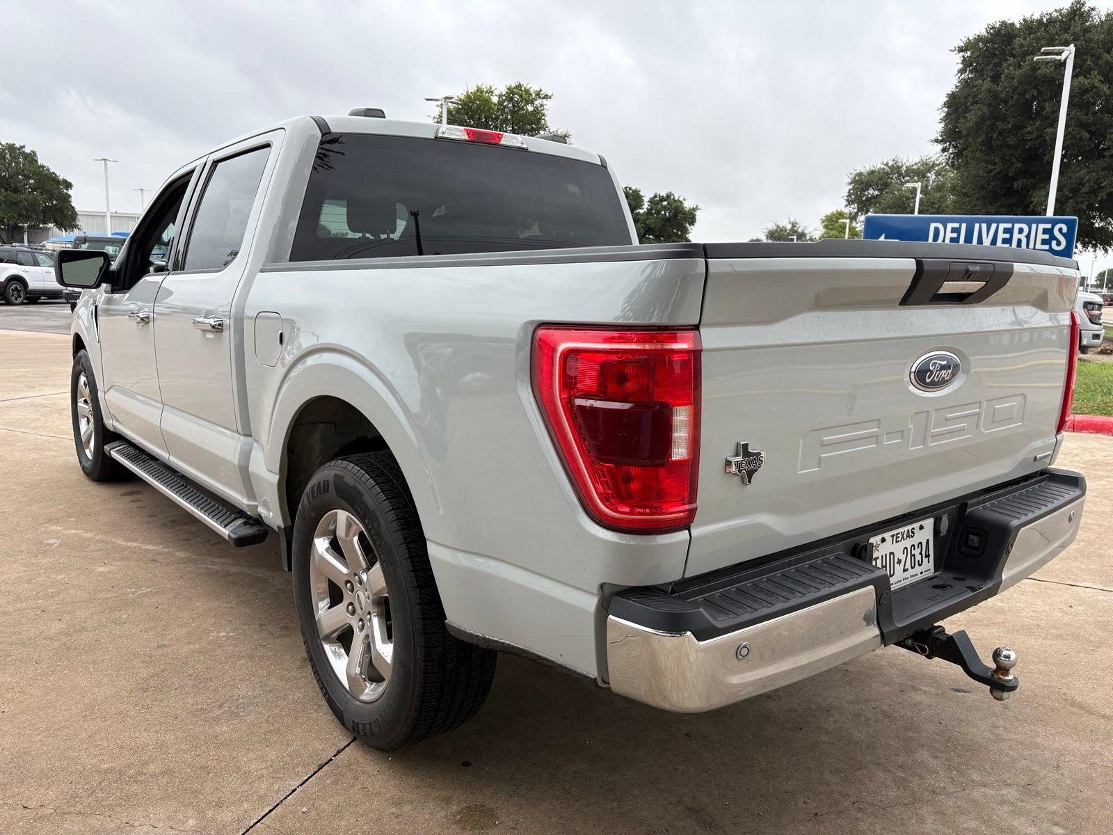 Used 2023 Ford F150 XLT w/ Equipment Group 301A Mid RWD image 3
