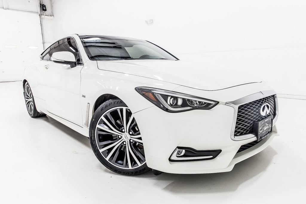 Used 2018 INFINITI Q60 3.0t Luxe w/ Sensory Package 3.0T Luxe RWD image 9