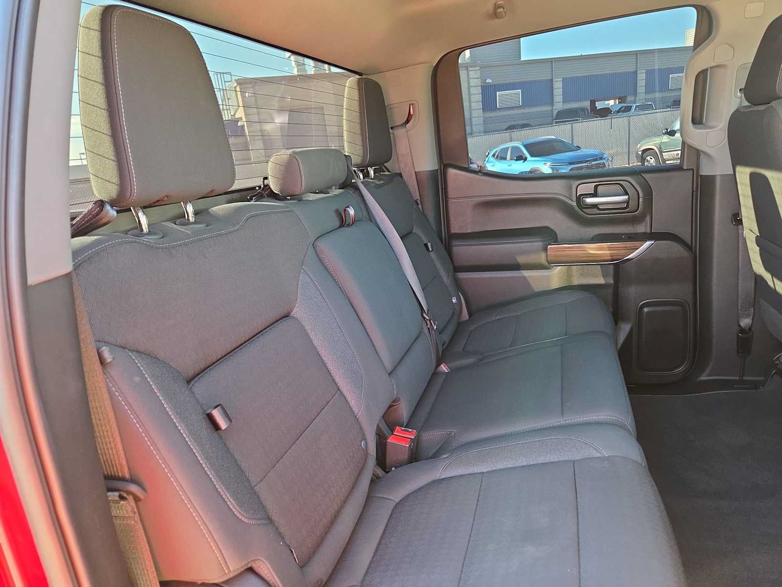Used 2021 Chevrolet Silverado 1500 LT Trail Boss w/ Bed Protection Package AWD/4WD image 17