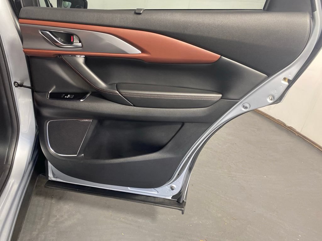 Used 2019 MAZDA CX-9 Signature AWD/4WD image 33