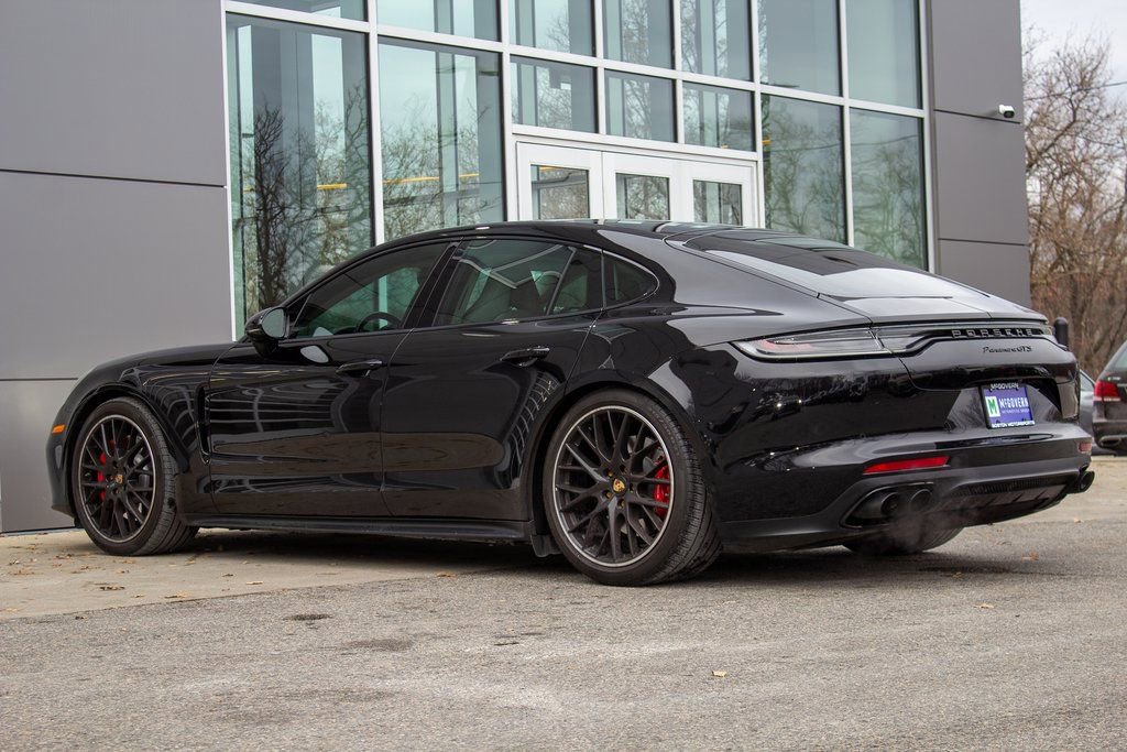 Used 2023 Porsche Panamera GTS w/ Premium Package image 8