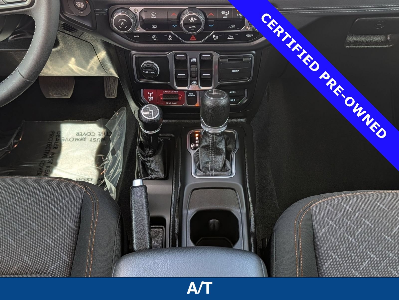 Used 2025 Jeep Gladiator Mojave w/ Safety Group AWD/4WD image 23