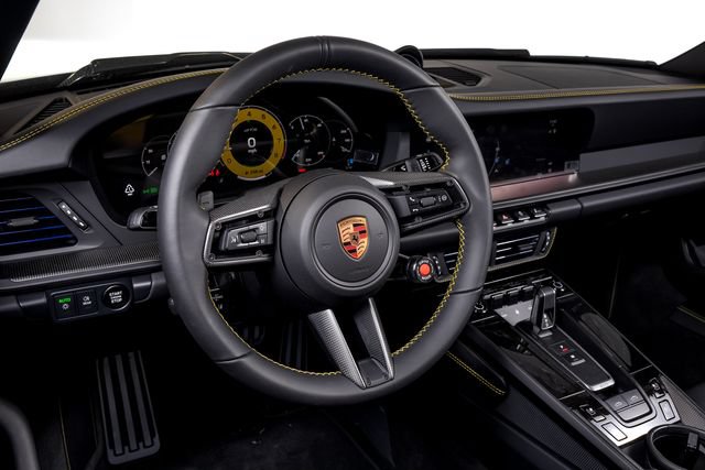 Used 2026 Porsche 911 Targa 4 GTS AWD/4WD image 33