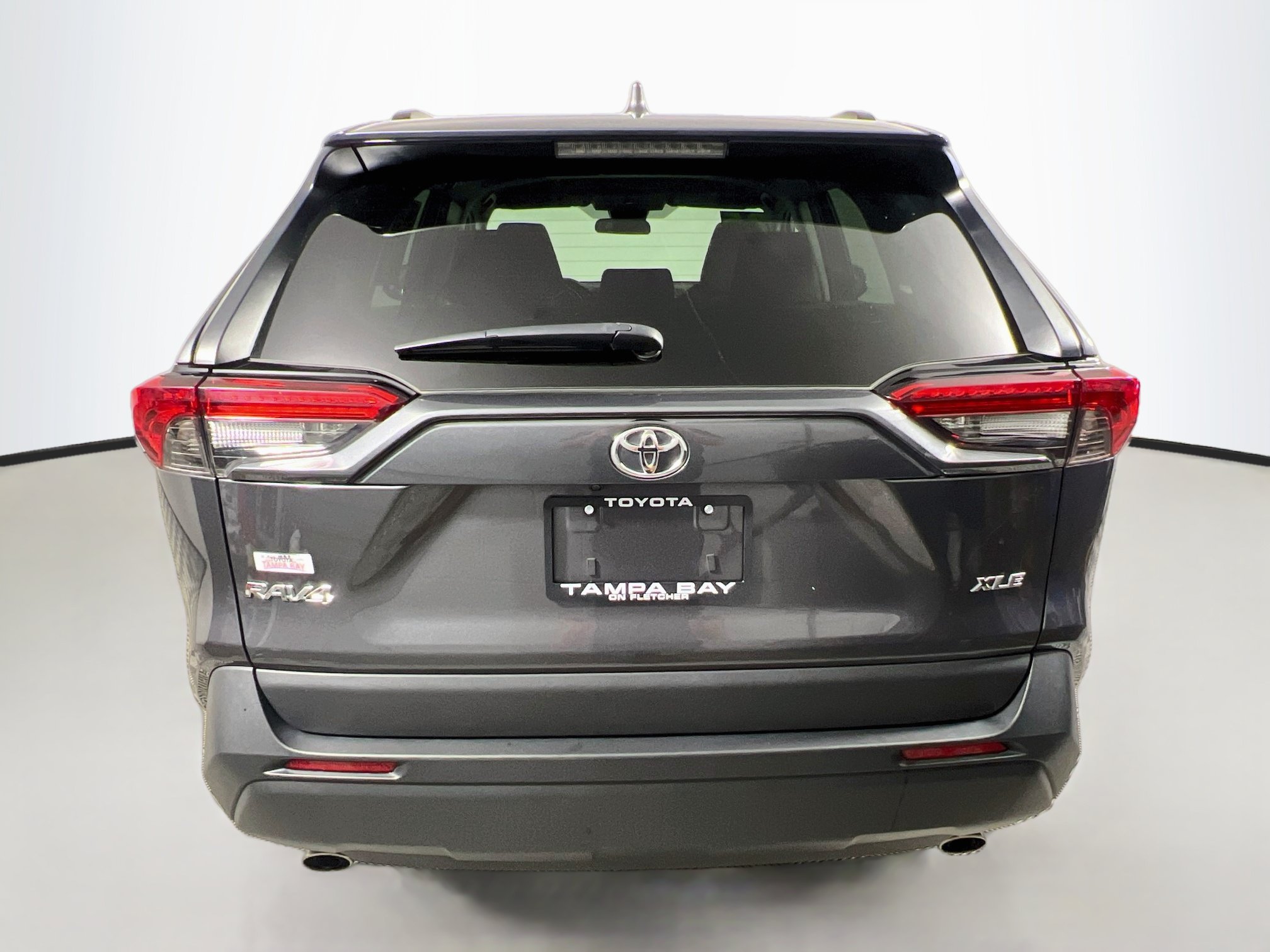 Used 2025 Toyota RAV4 XLE FWD image 6