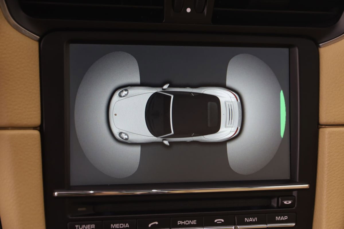 Used 2014 Porsche 911 Carrera image 9