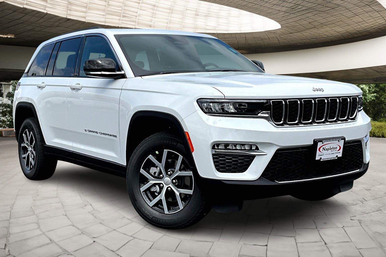 New 2025 Jeep Grand Cherokee Limited w/ Trailer Tow Package image 2