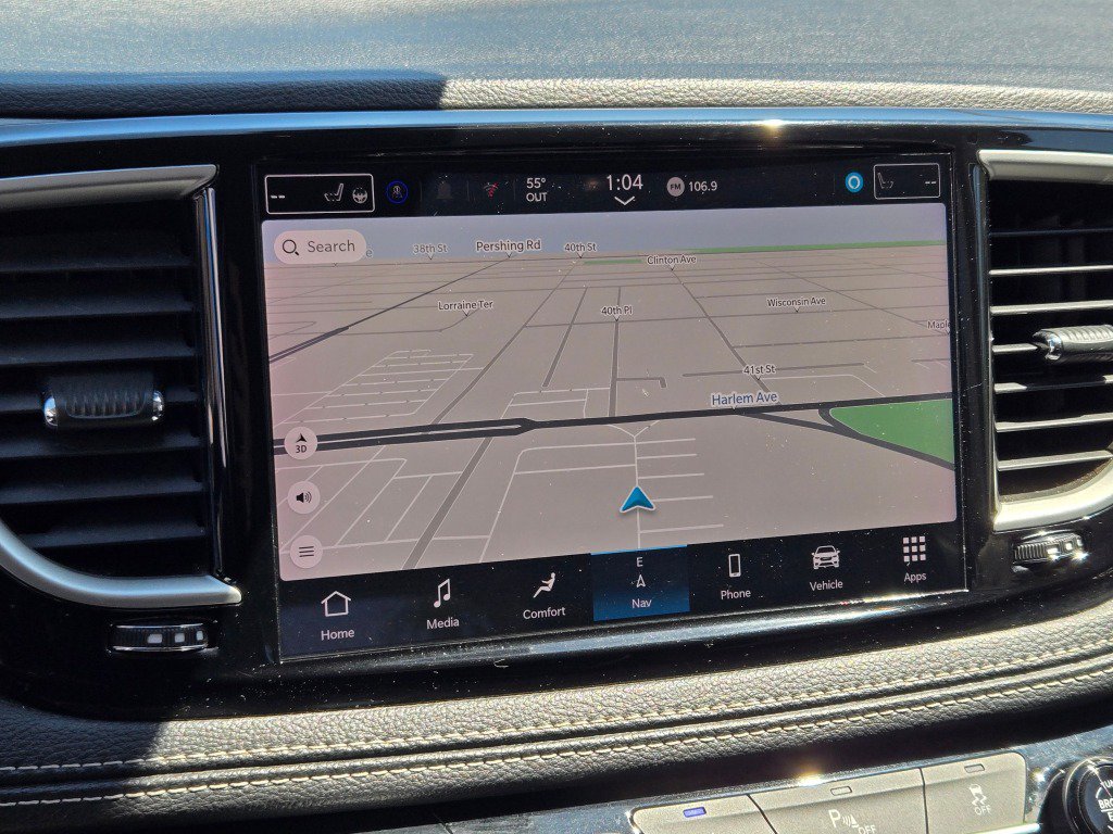 Used 2024 Chrysler Pacifica Limited FWD image 25