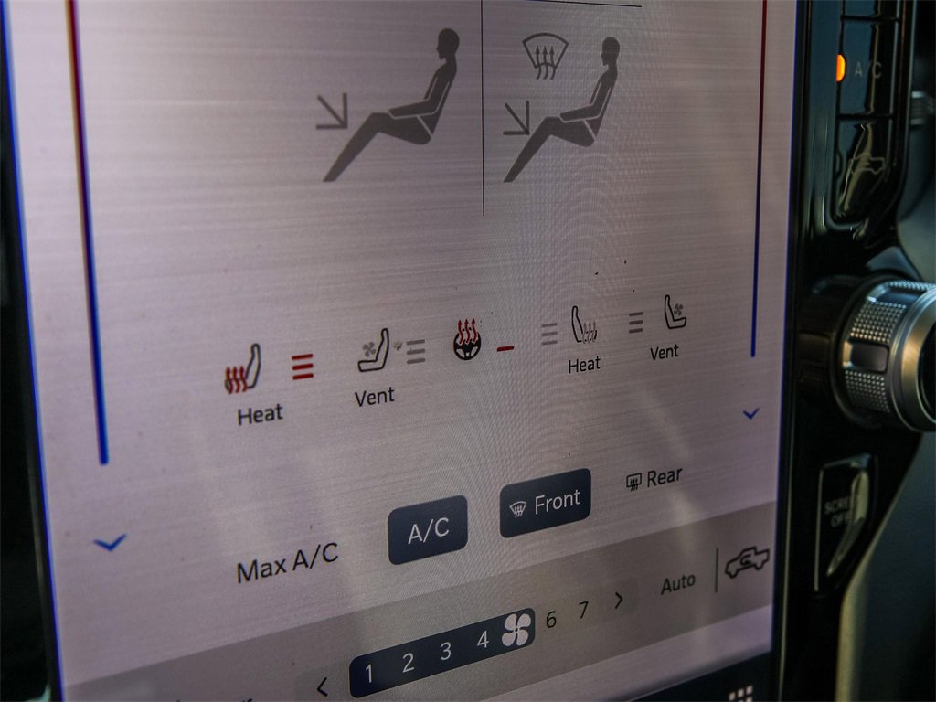 Used 2024 RAM 2500 Laramie image 32