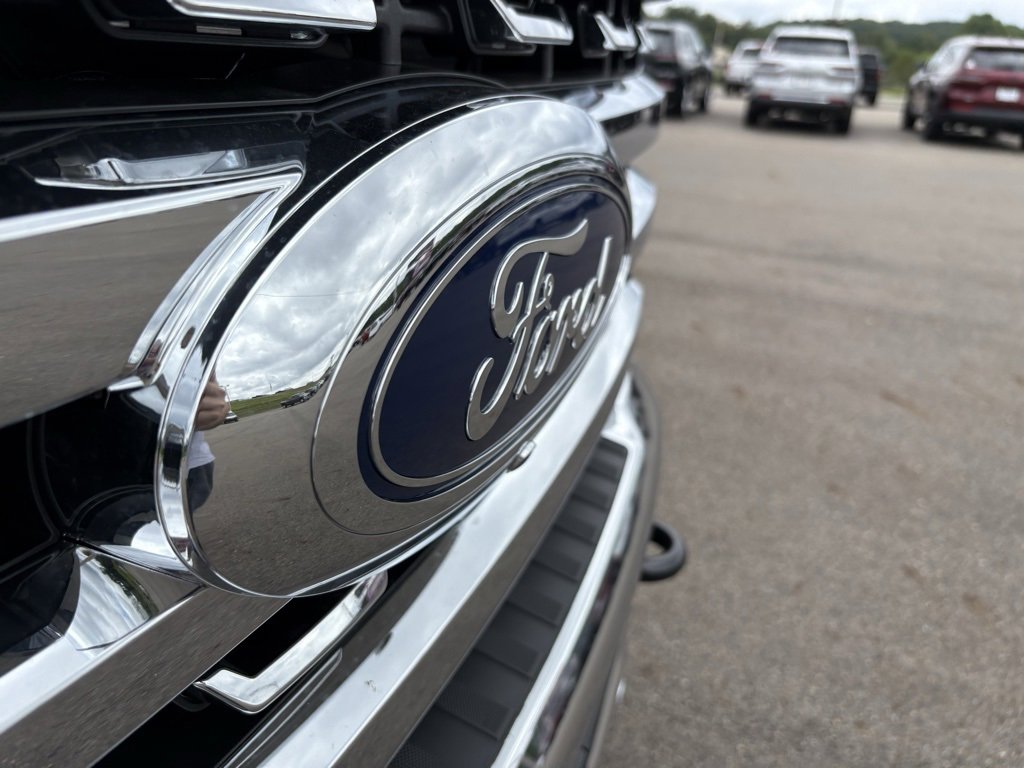 New 2026 Ford F350 Lariat w/ Lariat Premium Package image 10