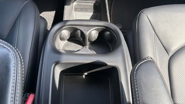 Used 2026 Chrysler Pacifica Select FWD image 29
