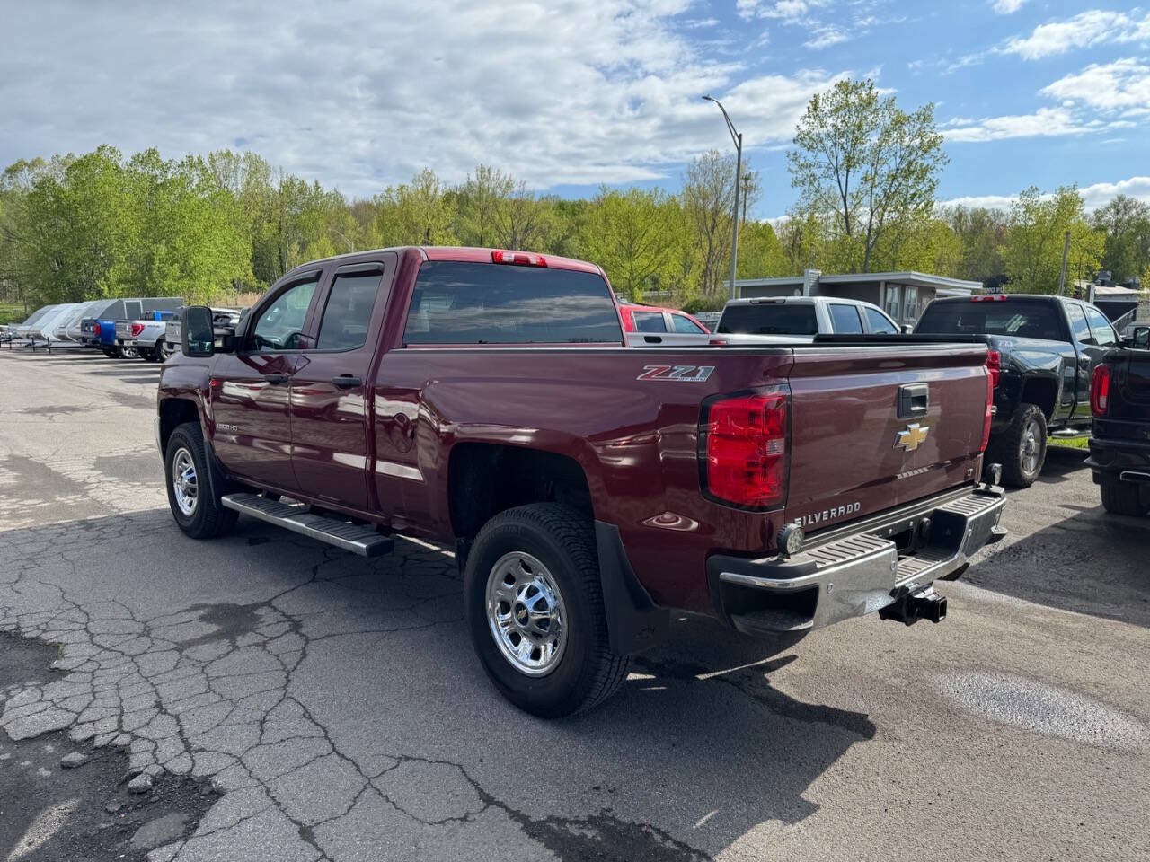 Used 2015 Chevrolet Silverado 2500 LT w/ LT Convenience Package AWD/4WD image 3