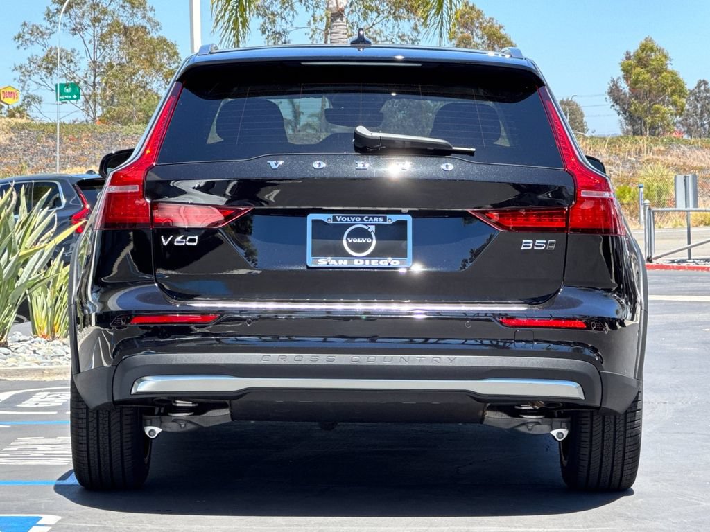 New 2026 Volvo V60 B5 Cross Country Plus w/ Protection Package Premier AWD/4WD image 4