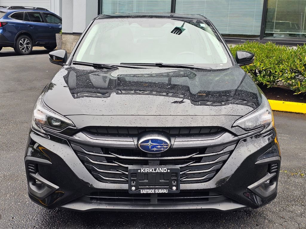 Used 2025 Subaru Legacy Limited AWD/4WD image 2