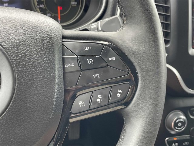 Used 2023 Jeep Cherokee Altitude Lux image 11