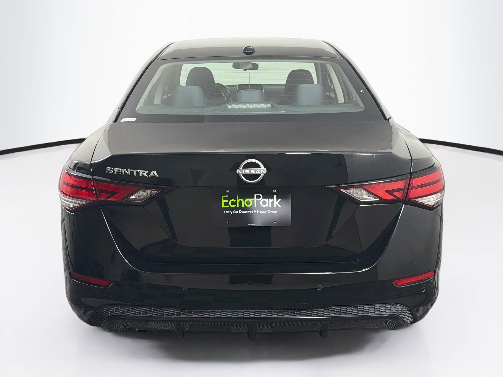 Used 2025 Nissan Sentra SV FWD image 7