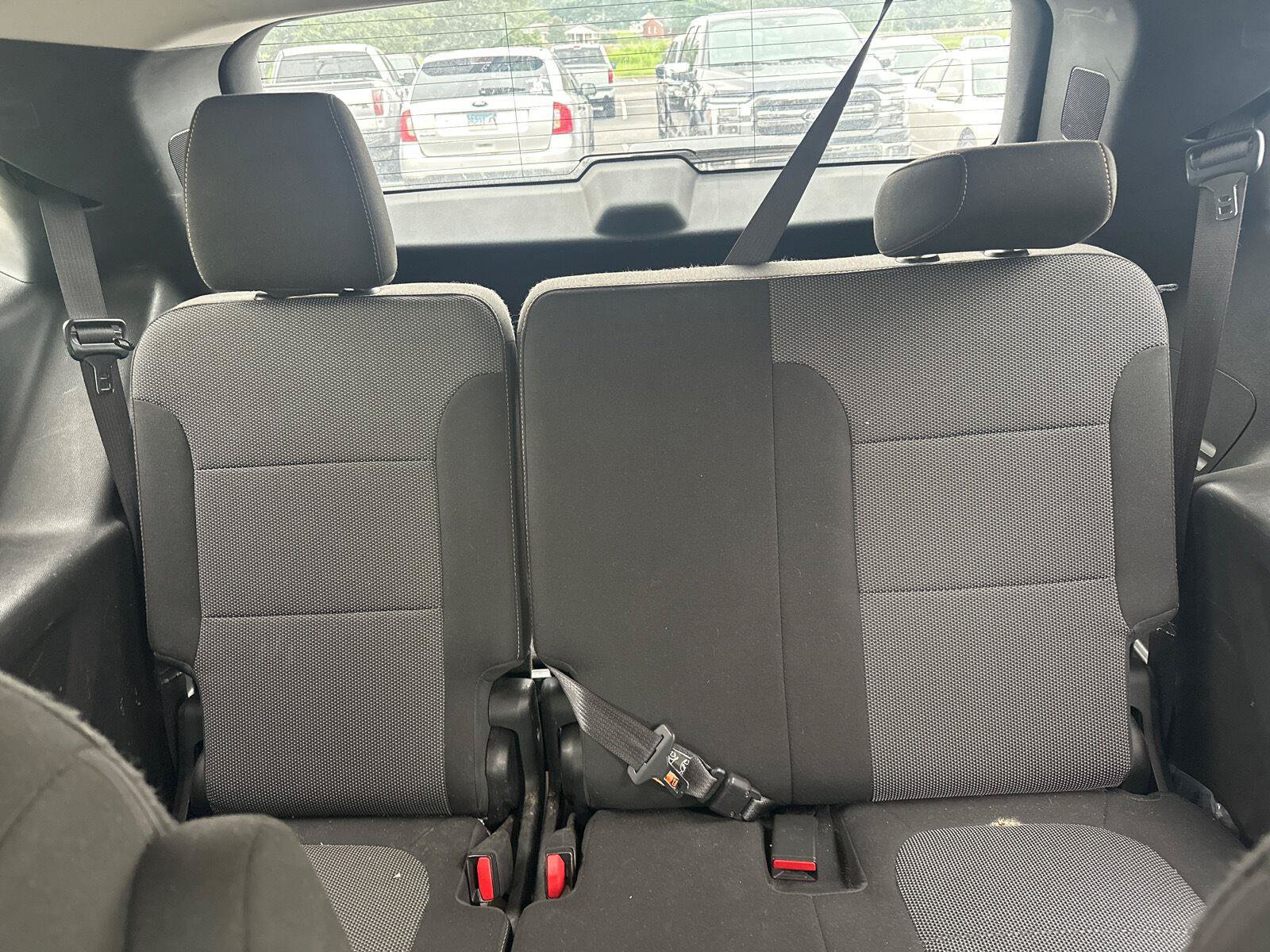 Used 2019 Chevrolet Traverse LT FWD image 15