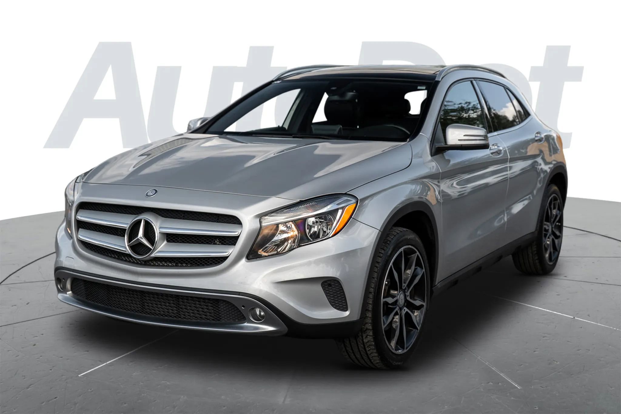 Used 2017 Mercedes-Benz GLA 250 4MATIC w/ Premium Package image 5