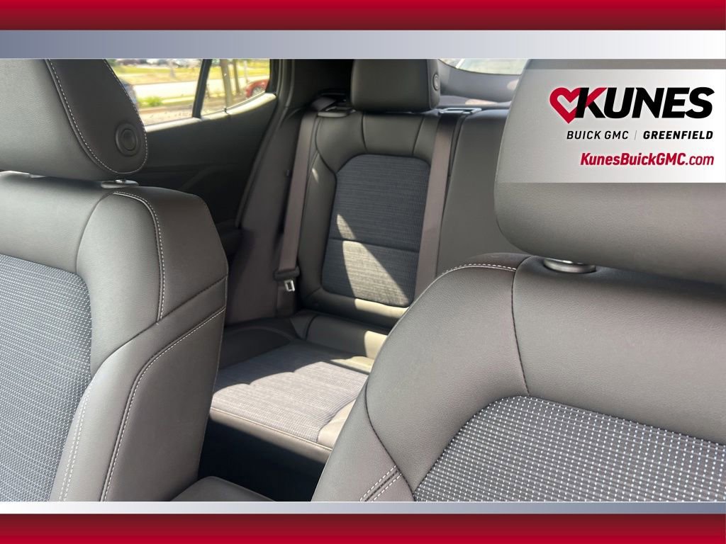 New 2026 Buick Envista Preferred w/ Convenience I Package FWD image 33
