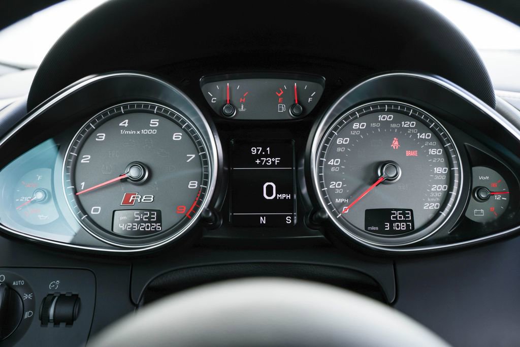 Used 2014 Audi R8 V8 w/ Enhanced Leather Package AWD/4WD image 13