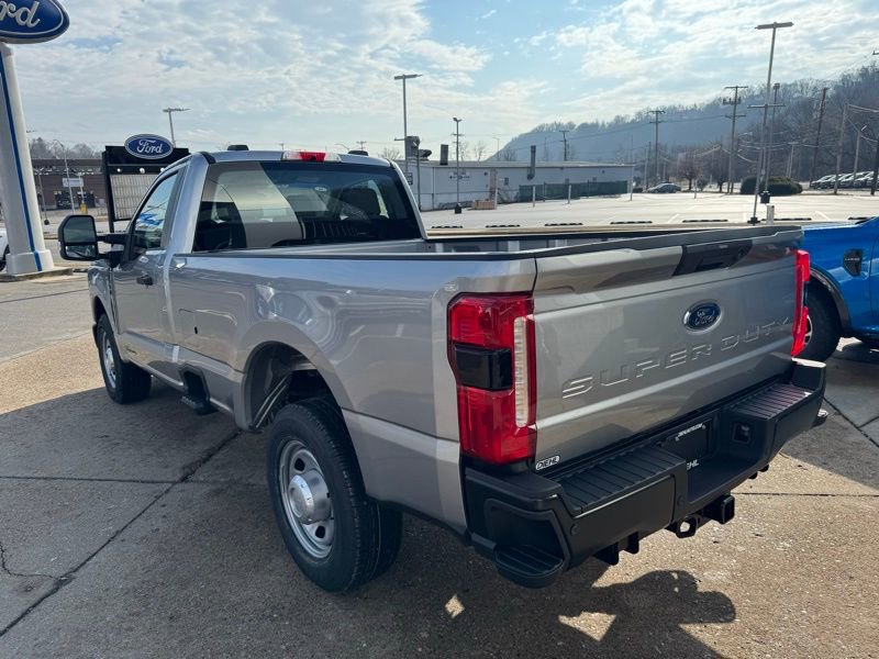 New 2024 Ford F350 XL w/ 360-Degree Camera Package RWD image 5