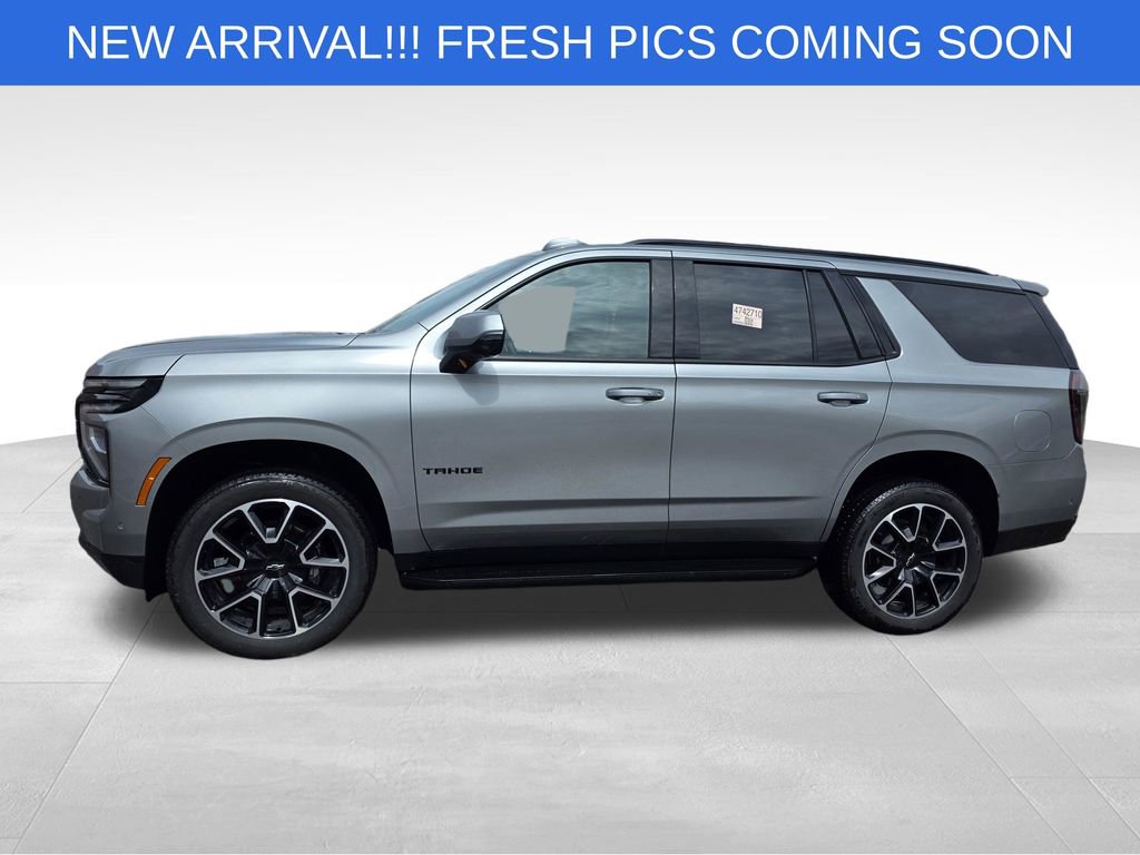 Used 2025 Chevrolet Tahoe RST w/ Comfort Package image 3