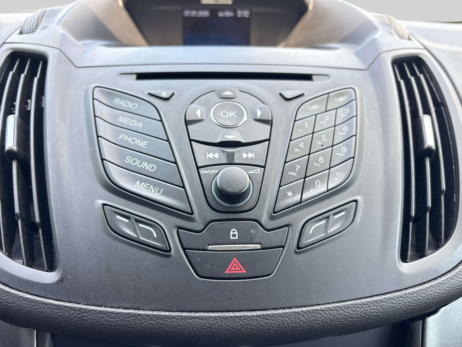 Used 2014 Ford Escape S FWD image 17