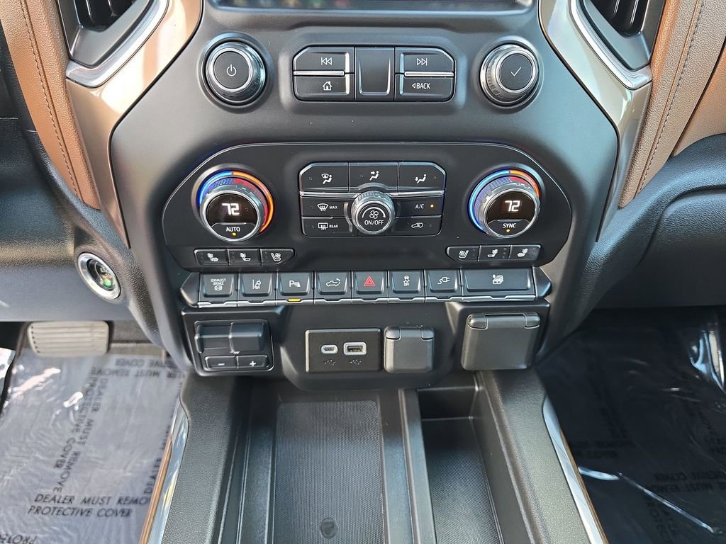 Used 2020 Chevrolet Silverado 2500 High Country AWD/4WD image 17