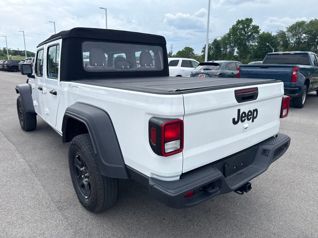 Used 2024 Jeep Gladiator Sport AWD/4WD image 8