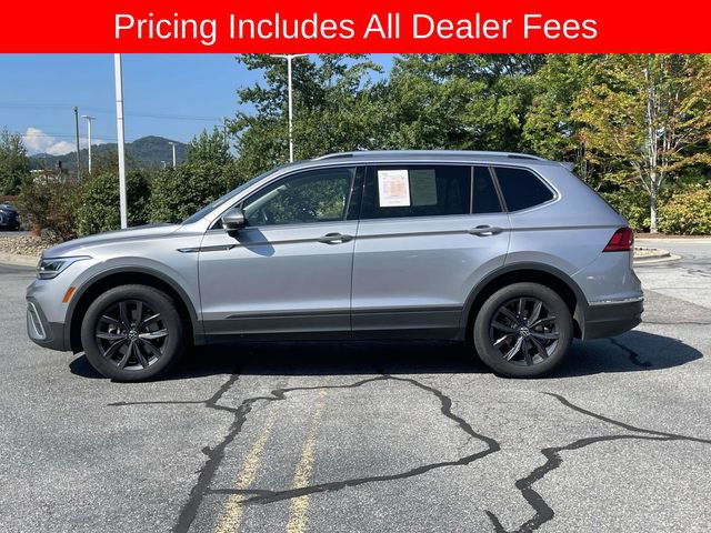 Used 2024 Volkswagen Tiguan SE AWD/4WD image 2