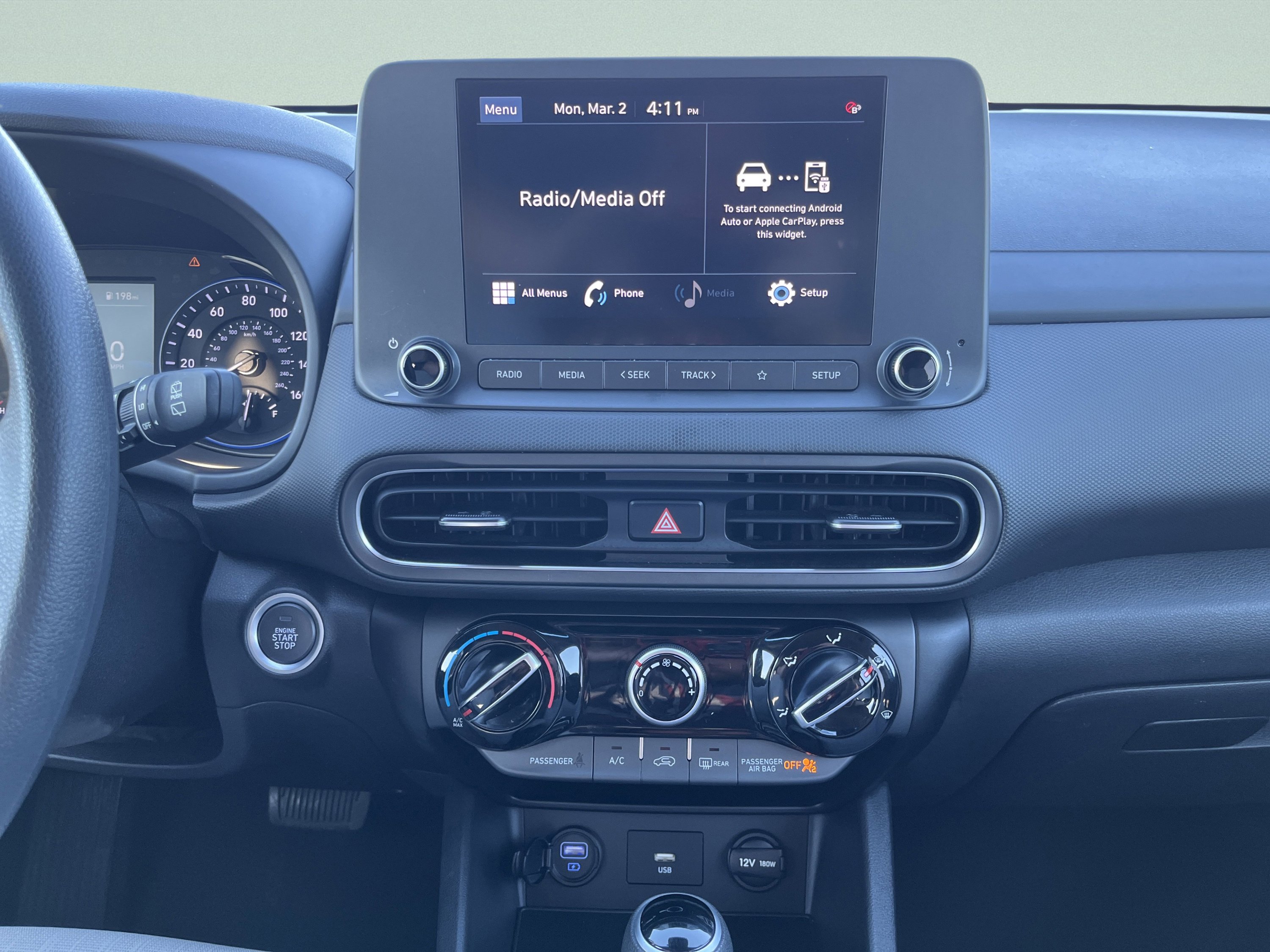 Used 2023 Hyundai Kona SEL w/ Cargo Package image 27