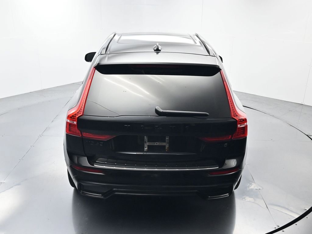 Used 2024 Volvo XC60 B5 Ultimate w/ Protection Package Premier AWD/4WD image 35